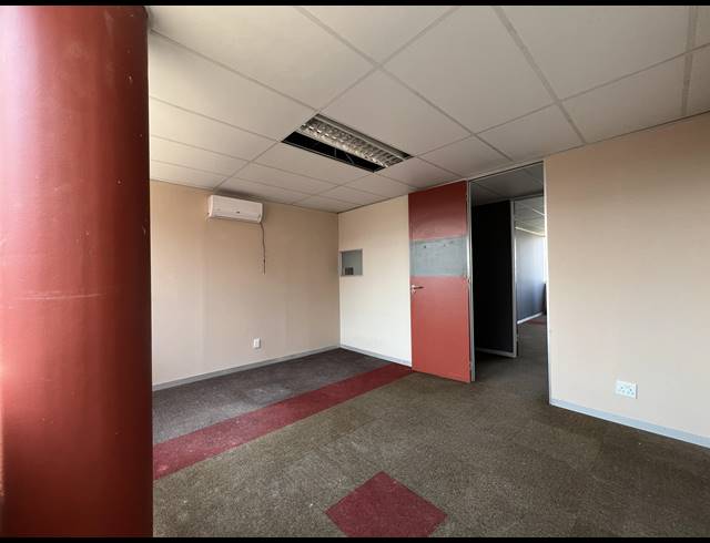 878M² OFFICE TO LET IN CENTURION CENTRAL